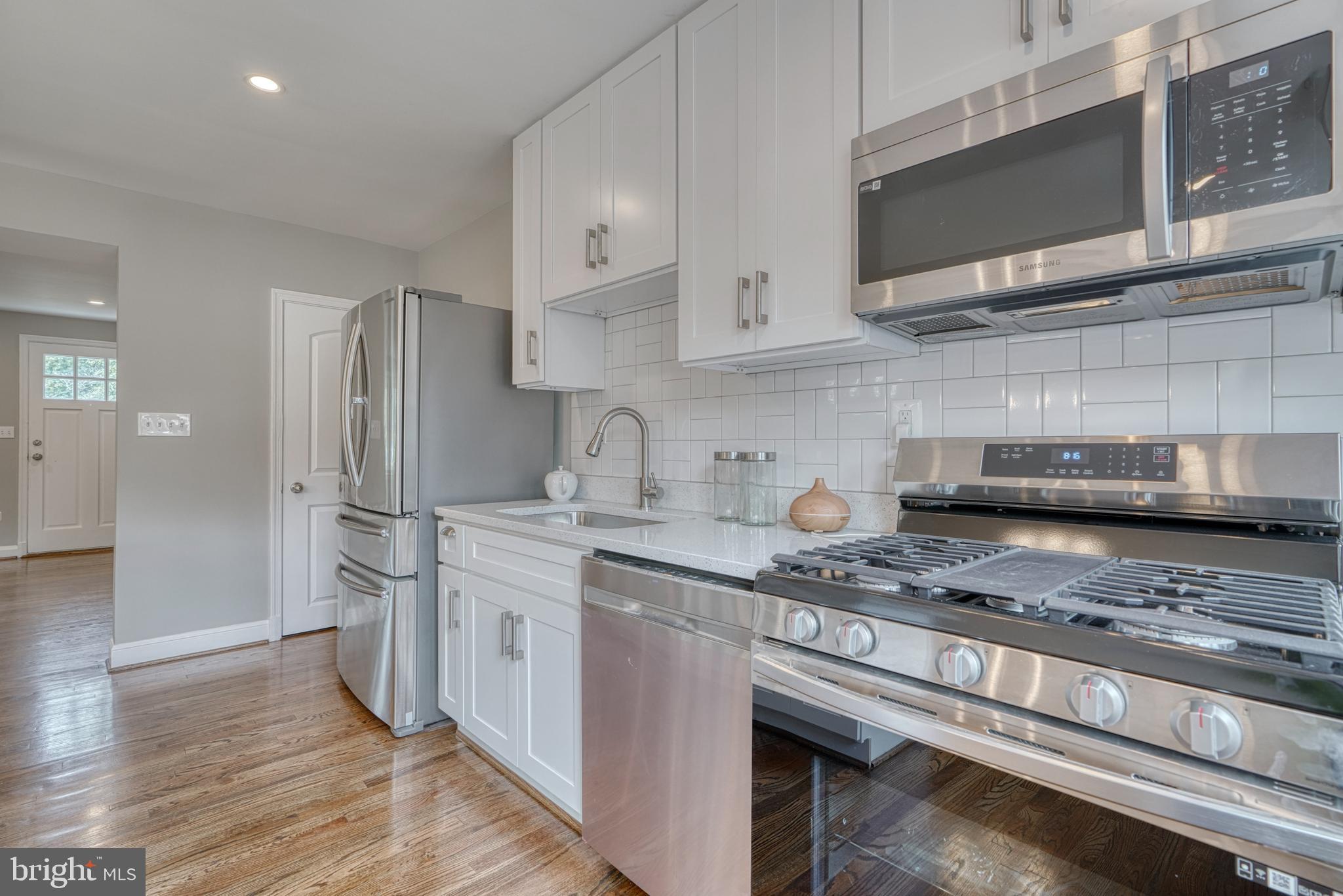 7041 Heathfield Road Baltimore, MD 21212 - Photo 14 of 45