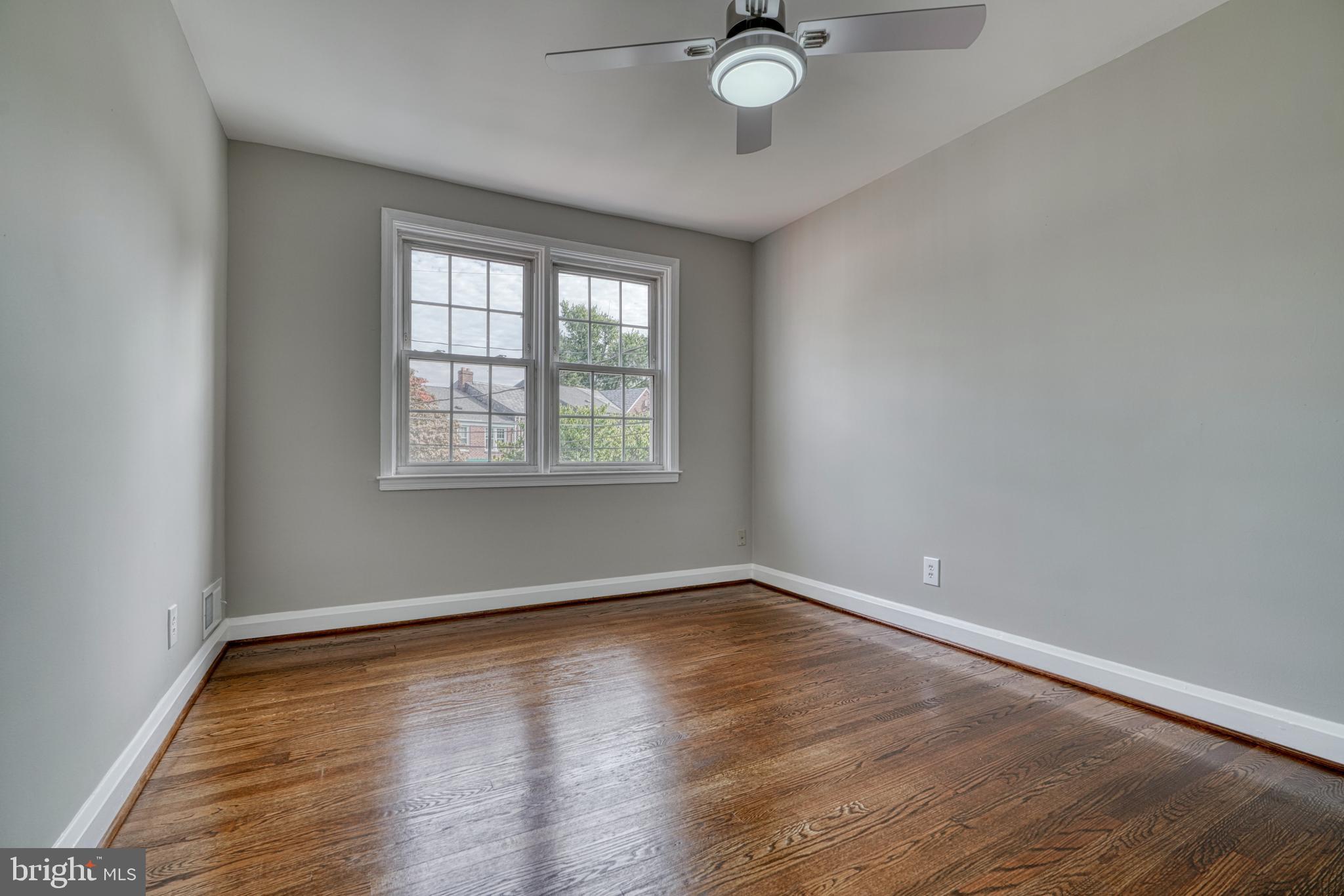 7041 Heathfield Road Baltimore, MD 21212 - Photo 30 of 45