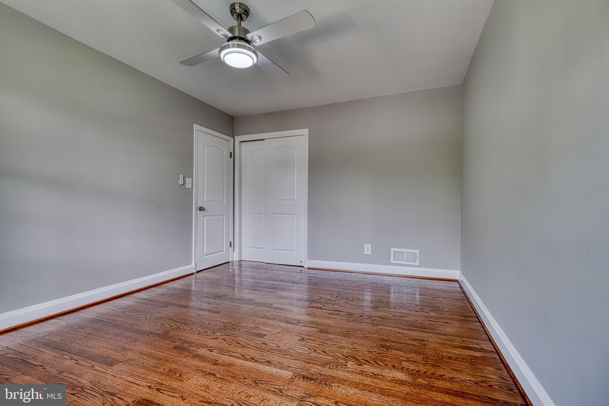 7041 Heathfield Road Baltimore, MD 21212 - Photo 35 of 45