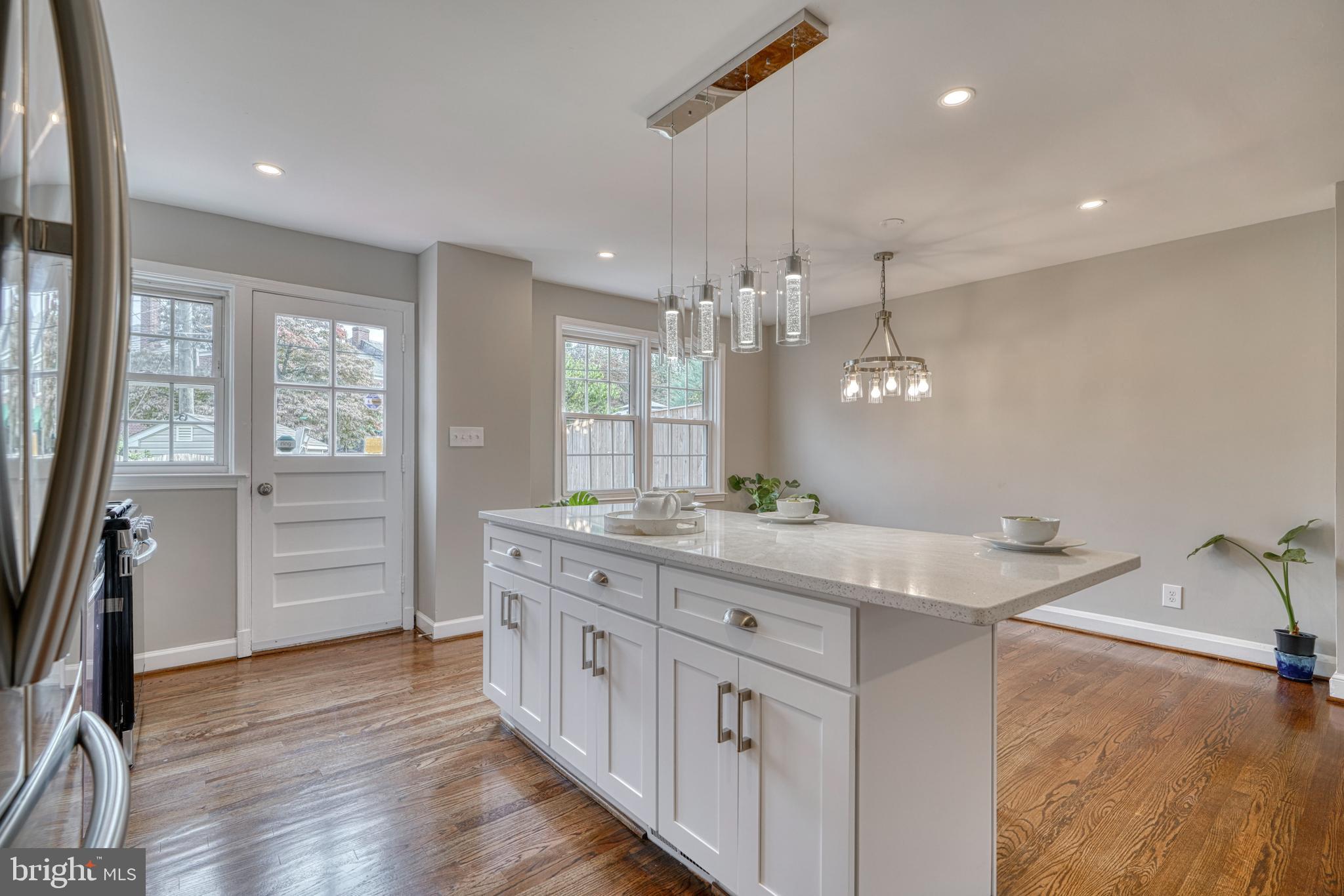 7041 Heathfield Road Baltimore, MD 21212 - Photo 9 of 45