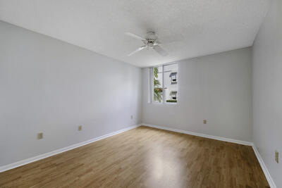 105 Half Moon Circle, Unit B1 Hypoluxo, FL 33462 - Photo 12 of 30 1_1