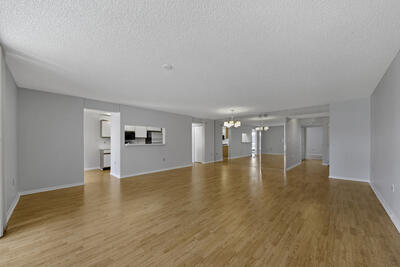 105 Half Moon Circle, Unit B1 Hypoluxo, FL 33462 - Photo 10 of 30 1_19