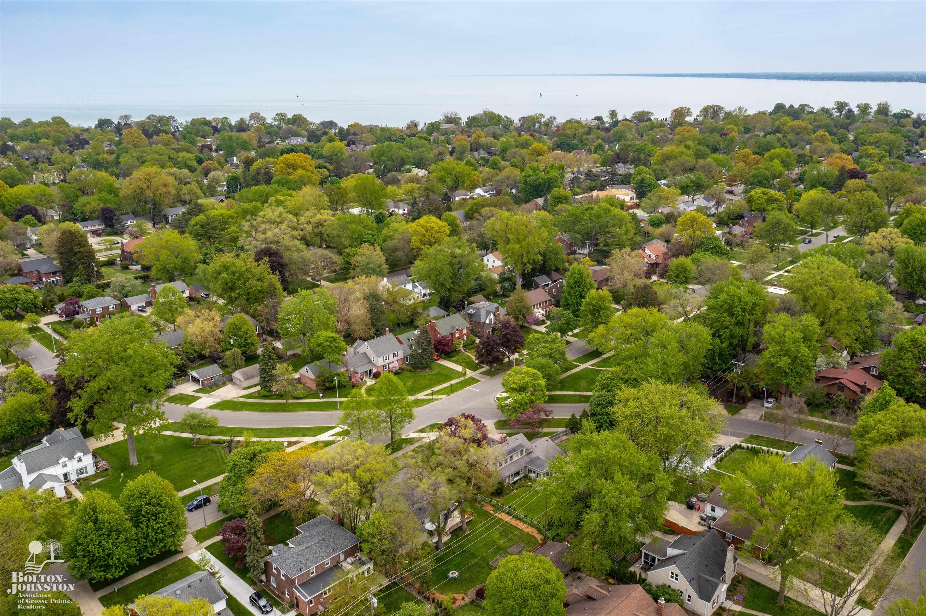 801 Pemberton Road Grosse Pointe Park, MI 48230 - Photo 6 of 46