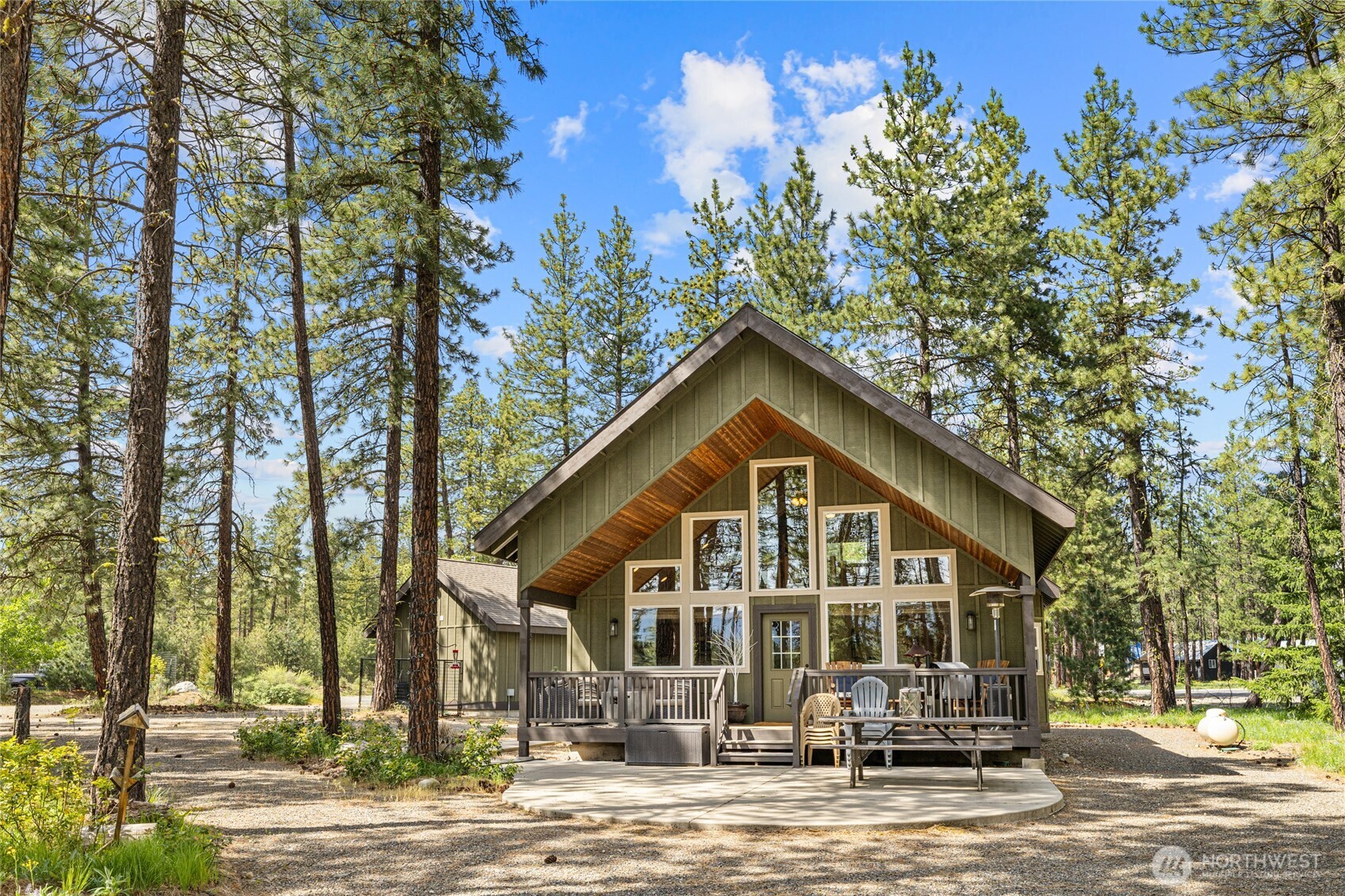 910 Bakers Road Ronald, WA 98940 - Photo 5 of 34 Gallery Image 5