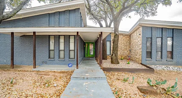 $695,000 | 5578 Tiger Trail, Fort Worth, TX 76126