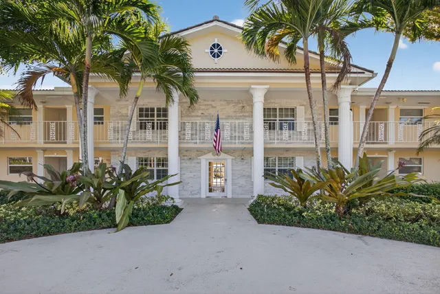 $610,000 | 478 Tequesta Drive, Unit 209, Tequesta, FL 33469