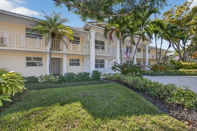 $610,000 | 478 Tequesta Drive, Unit 209, Tequesta, FL 33469
