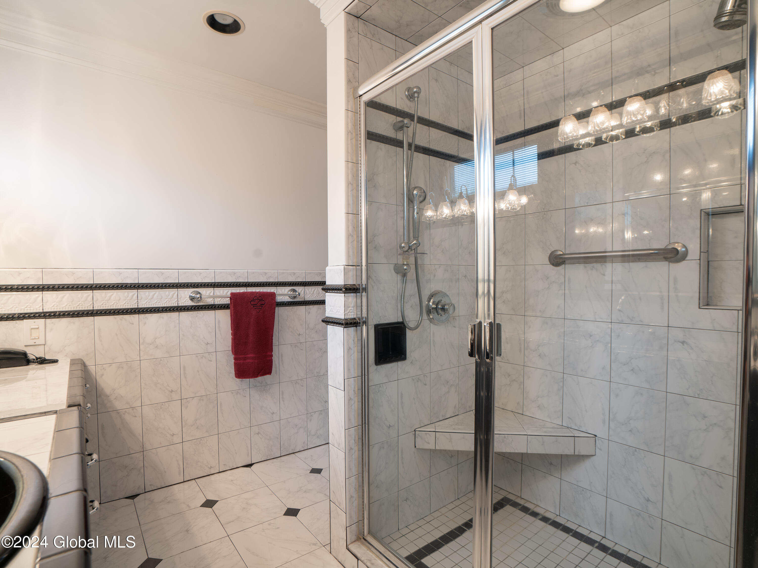 1387 Keyes Avenue Schenectady, NY 12309 - Photo 31 of 42 DSC06517