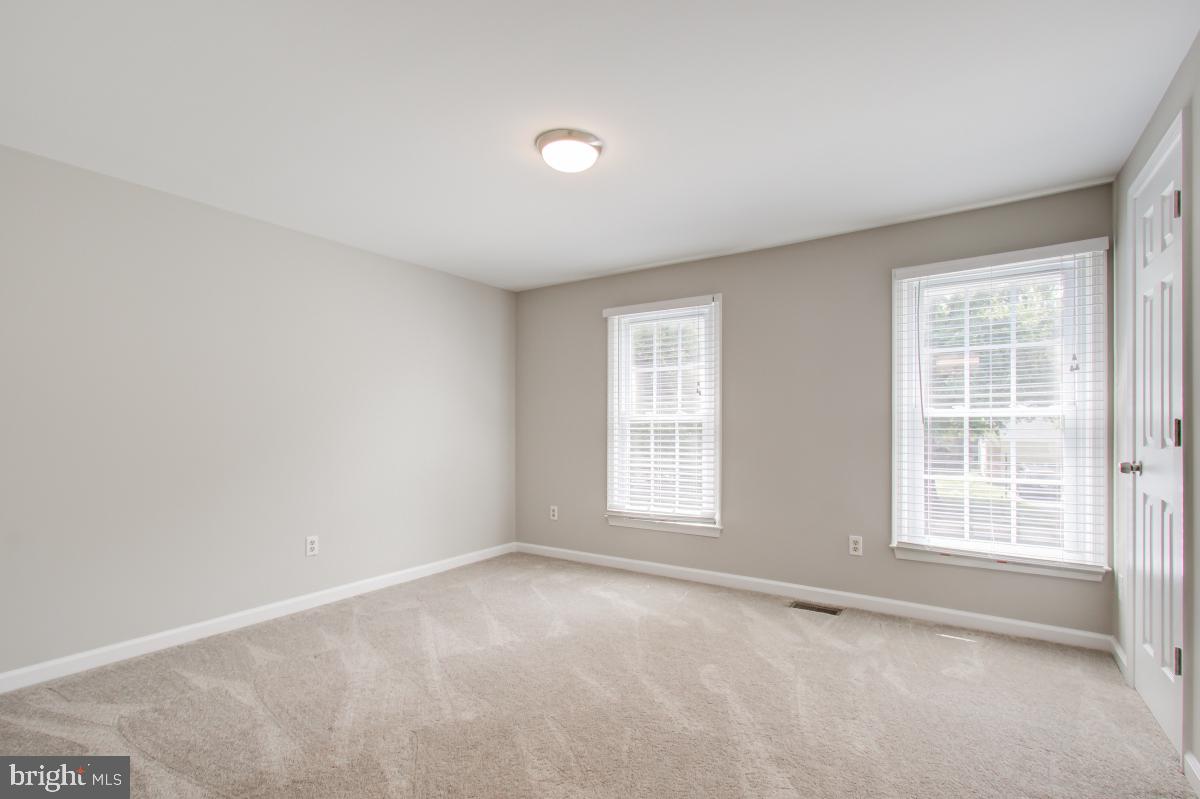 116 Hamilton Road Sterling, VA 20165 - Photo 30 of 44 2nd Bedroom