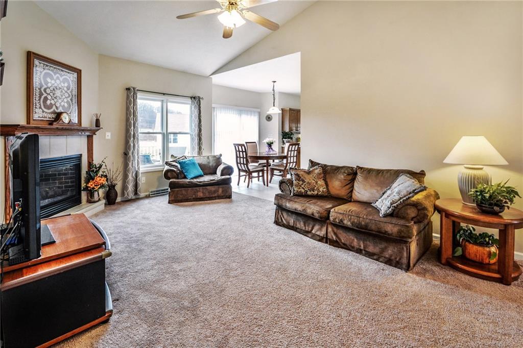 310 Quail Ridge Court Gibsonia, PA 15044 - Photo 3 of 24 Gallery Image 3