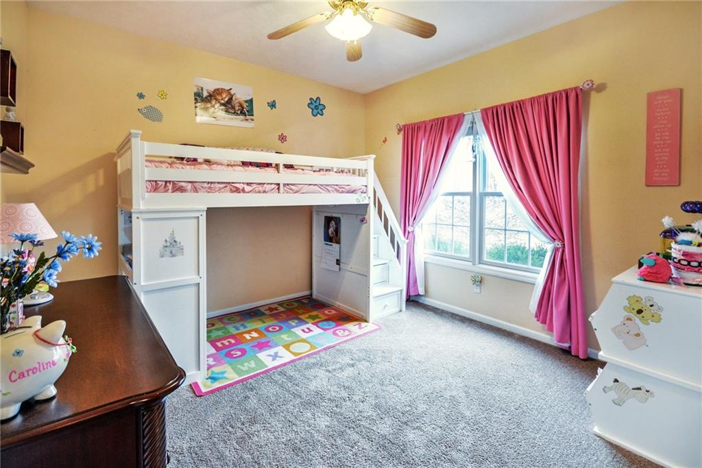 310 Quail Ridge Court Gibsonia, PA 15044 - Photo 4 of 24 Gallery Image 4