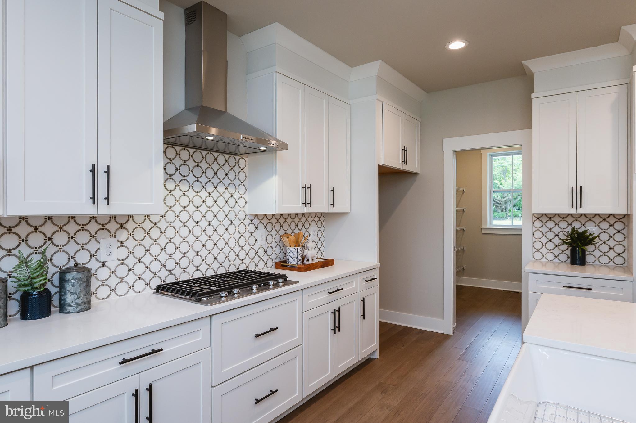 3532 Prospect Road Street, MD 21154 - Photo 25 of 74 Cooktop with Range Hood