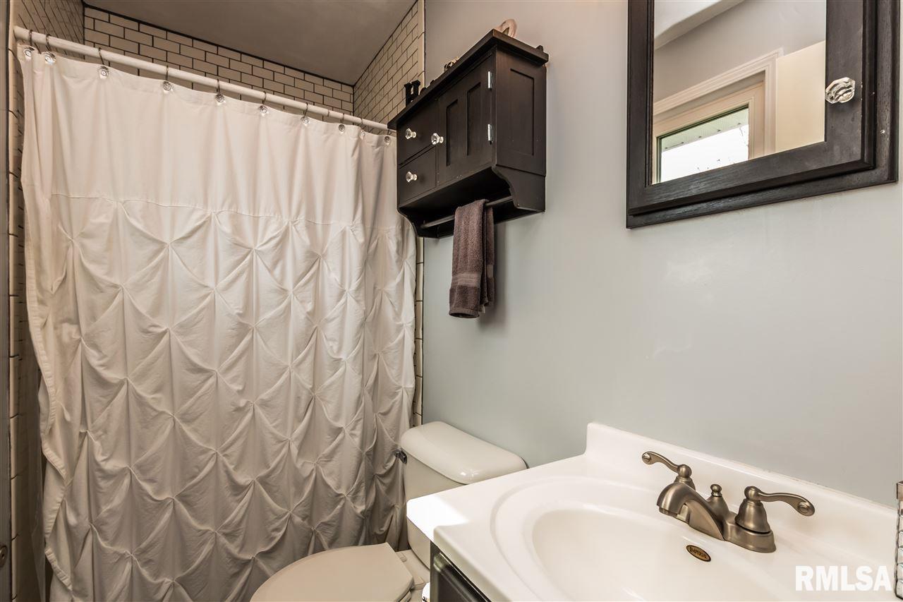 11212 West Mapleridge Road Glasford, IL 61533 - Photo 23 of 36 Gallery Image 23