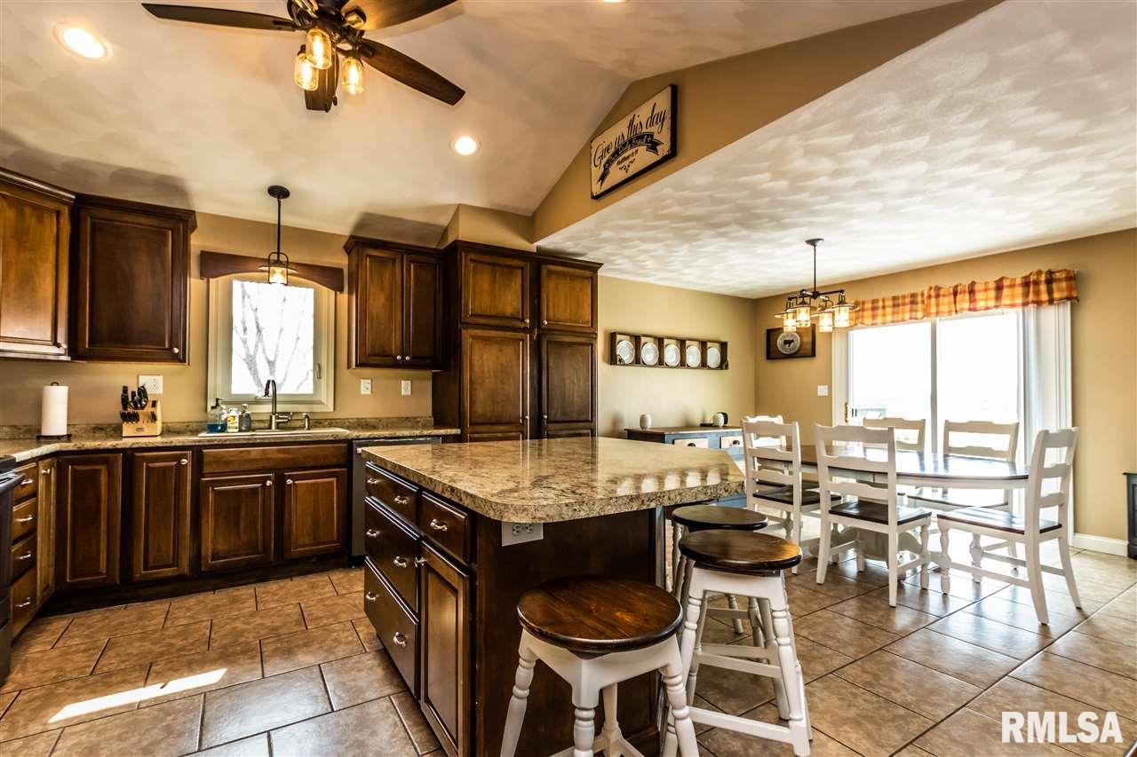 11212 West Mapleridge Road Glasford, IL 61533 - Photo 3 of 36 Gallery Image 3