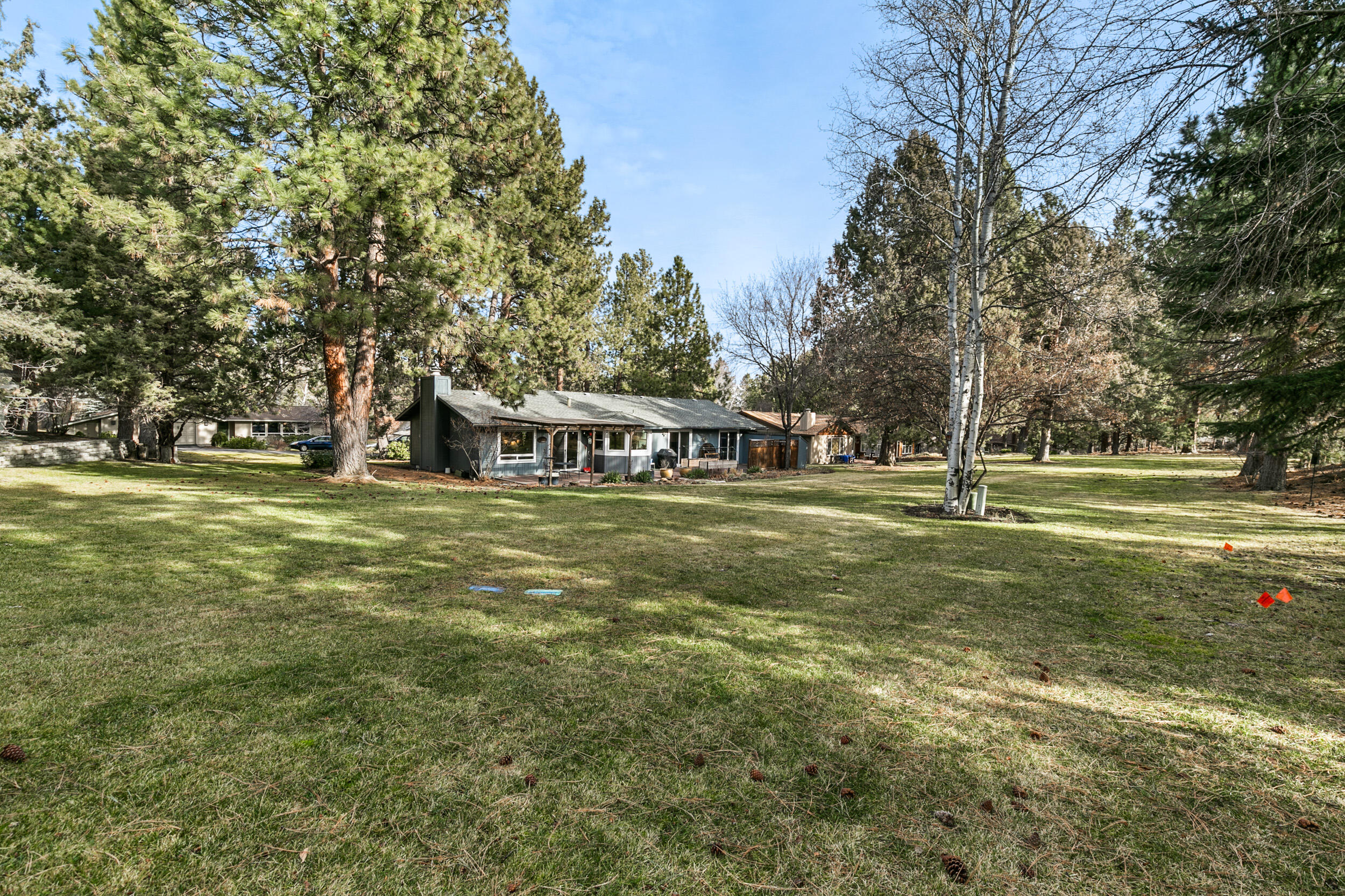20467 Whistle Punk Road Bend, OR 97702 - Photo 34 of 46 17.0