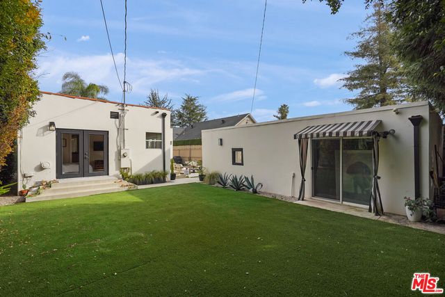 $2,250,000 | 927 North Vista Street, Los Angeles, CA 90046