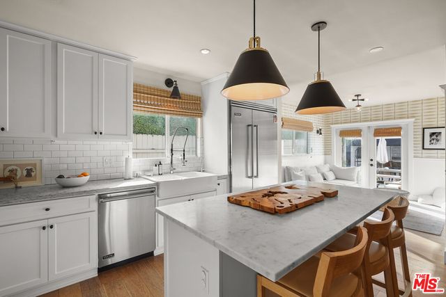 $2,250,000 | 927 North Vista Street, Los Angeles, CA 90046