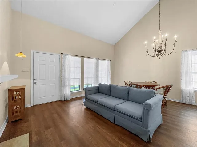 $1,550 | 323 Cedarwood Drive, Mandeville, LA 70471