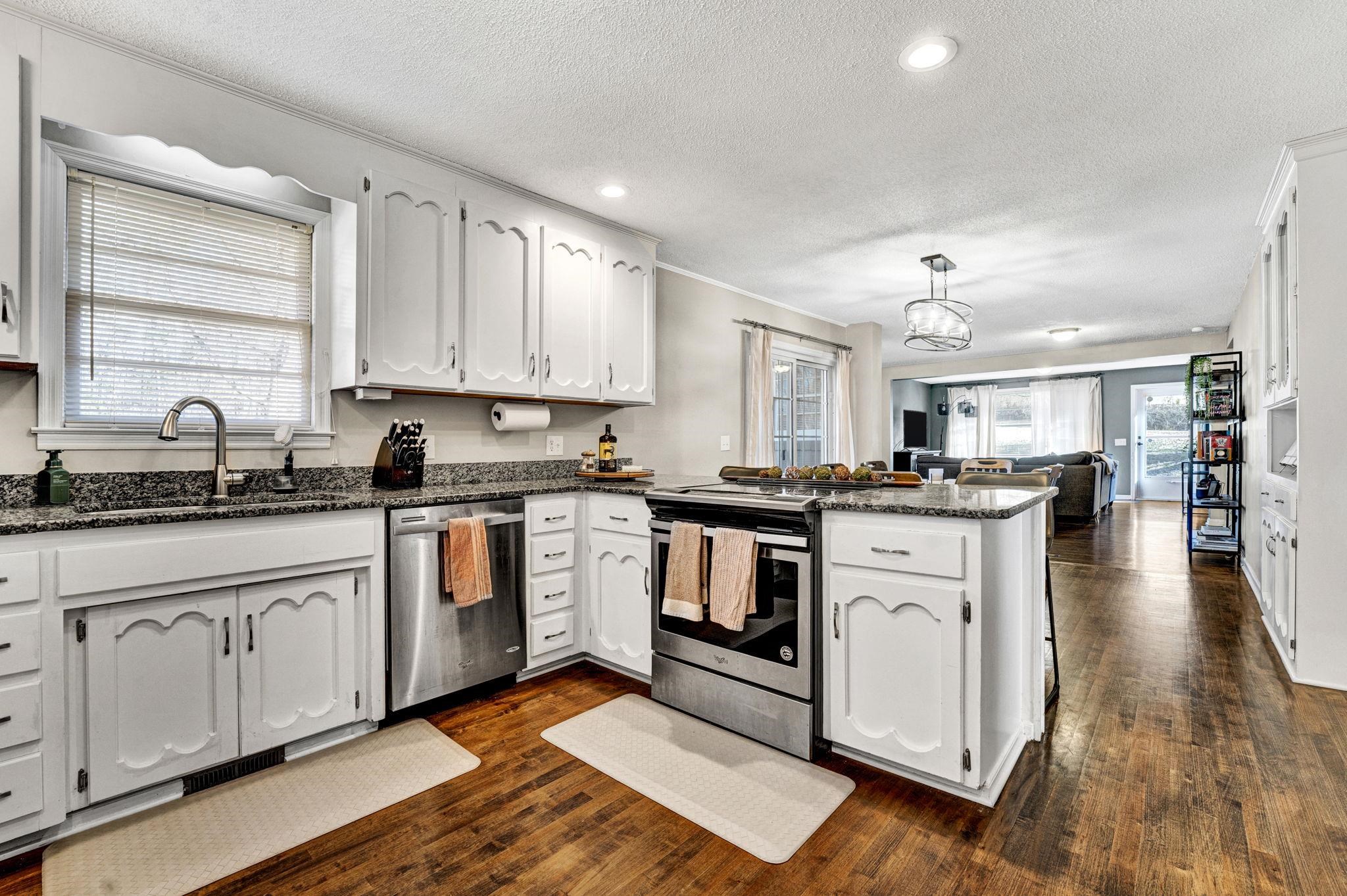1320 State Rd S-42-770 Campobello, SC 29322 - Photo 14 of 42 Gallery Image 14