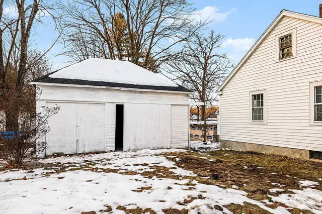 $225,000 | 31 Fair Street, Newaygo, MI 49337