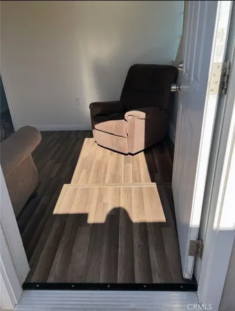 $1,845 | 10427 Danube Avenue, Granada Hills, CA 91344