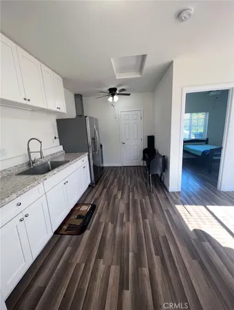 $1,845 | 10427 Danube Avenue, Granada Hills, CA 91344