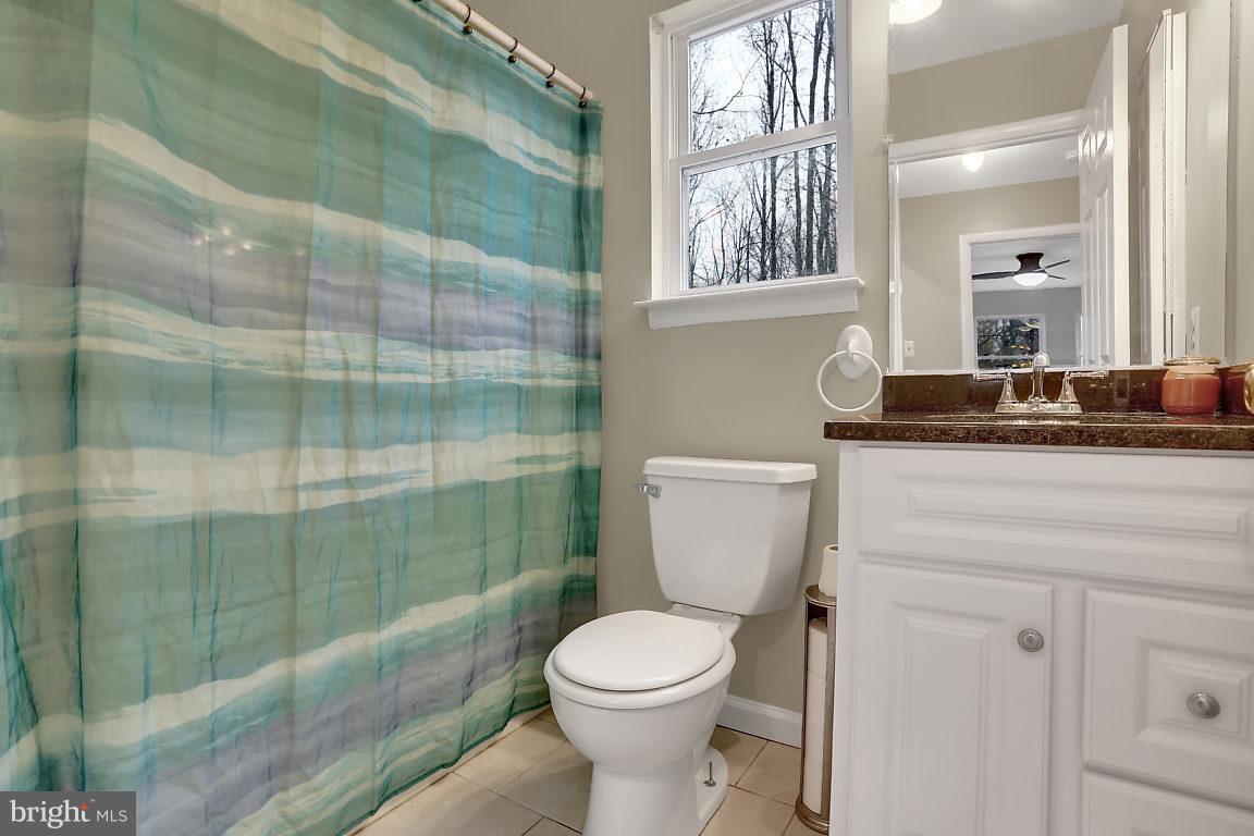 1107 Cherry Point Road West River, MD 20778 - Photo 15 of 30 Bath
