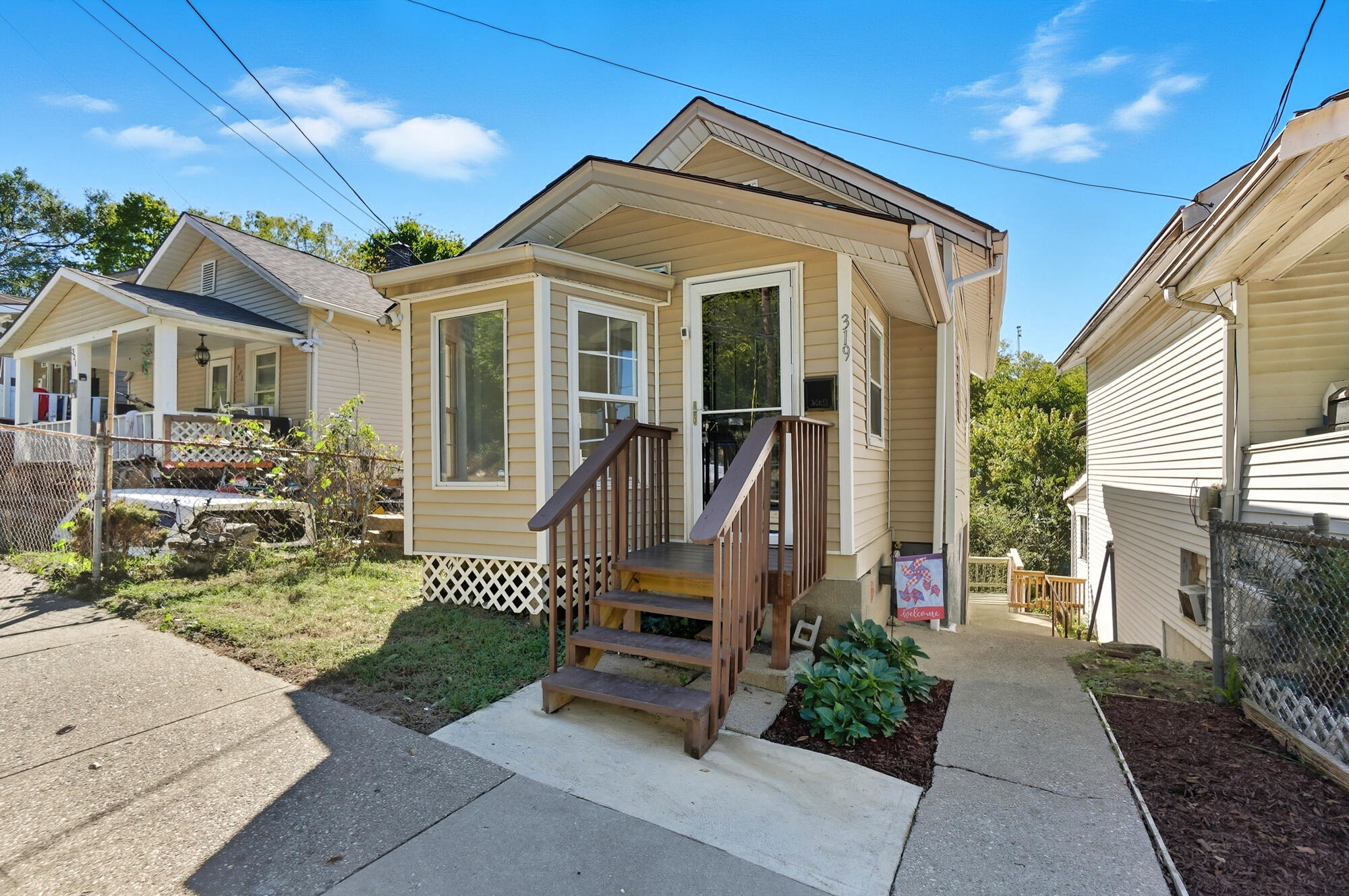 319 Altamont Road Covington, KY 41016 - Photo 1 of 30