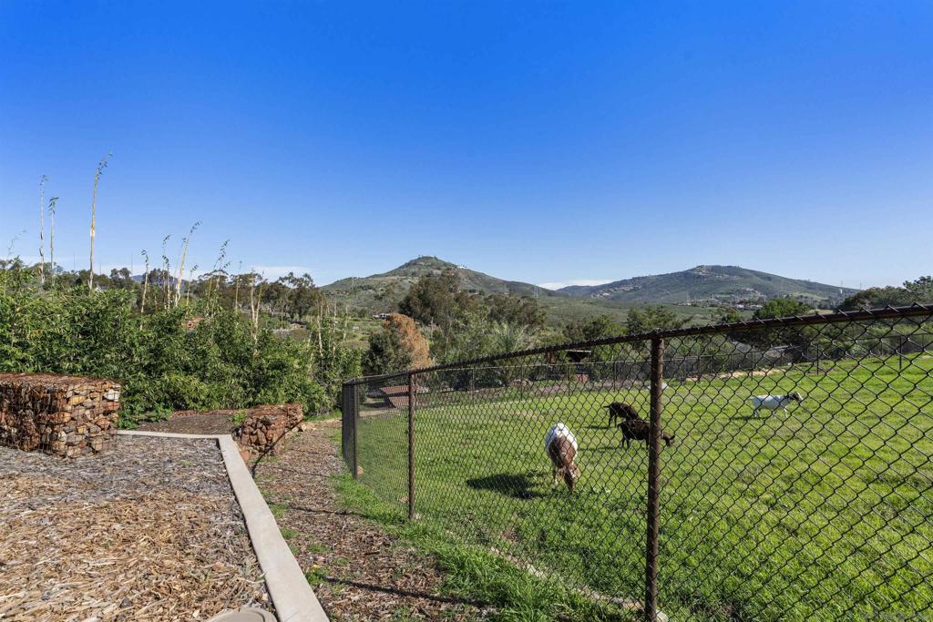 3605 Fortuna Ranch Road Encinitas, CA 92024 - Photo 10 of 47
