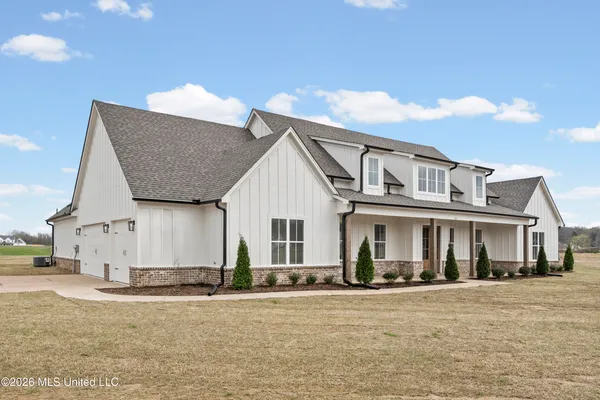 $589,900 | 5112 Grays Vly Drive, Hernando, MS 38632