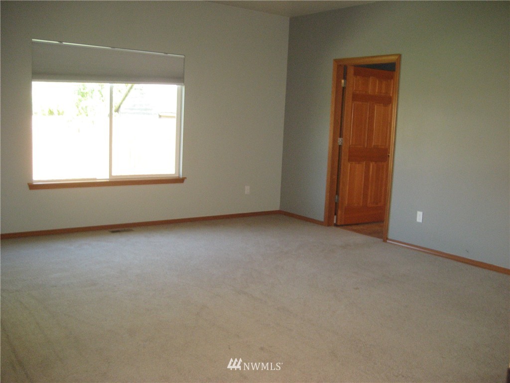 1801 Tundra Loop Mount Vernon, WA 98273 - Photo 10 of 18 Gallery Image 10