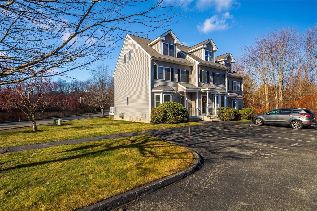 1 Juneberry Lane, Unit 82 Worcester, MA 01606 - Photo 29 of 34