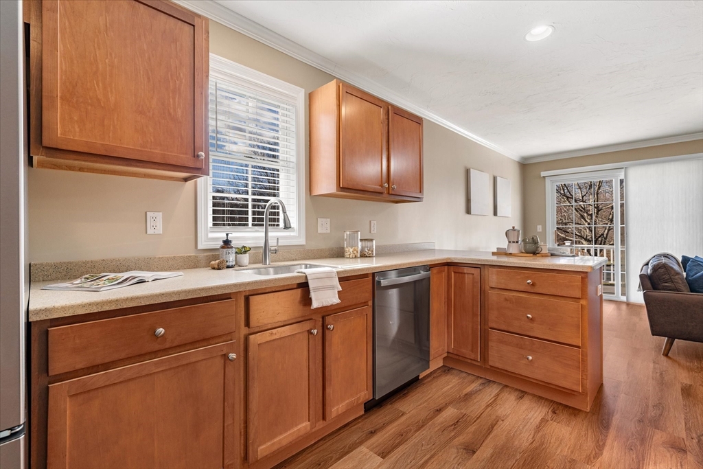 1 Juneberry Lane, Unit 82 Worcester, MA 01606 - Photo 7 of 34