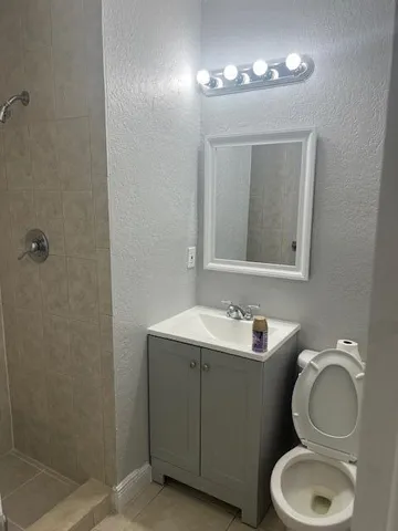 $2,275 | 1713 Northeast 3rd Avenue, Delray Beach, FL 33444