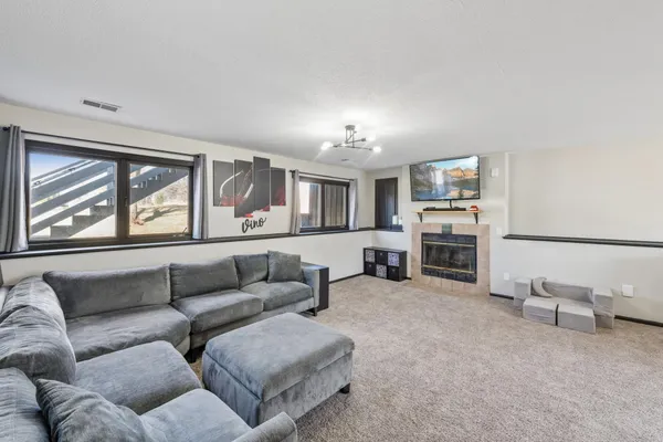 $435,000 | 8247 Peony Lane North, Maple Grove, MN 55311