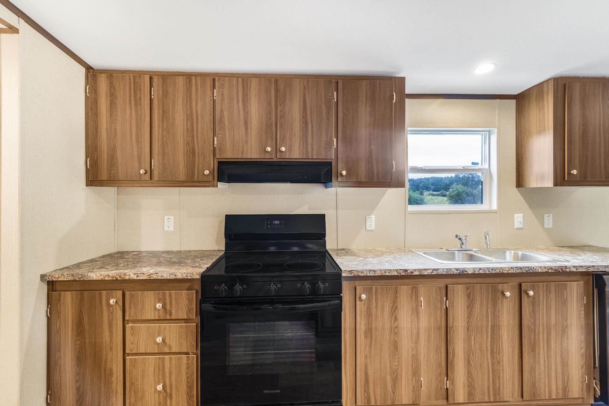 54309 Klasnich Road Perdido, AL 36562 - Photo 12 of 29 Kitchen