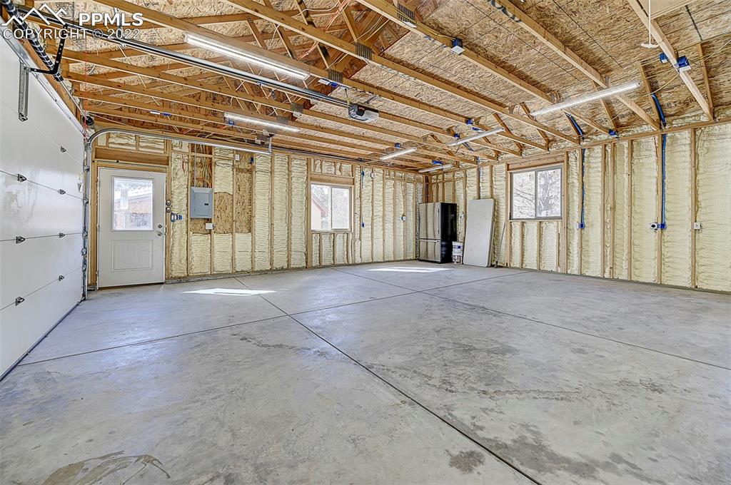 897 Fossil Creek Road Florissant, CO 80816 - Photo 28 of 40 a view of an empty room