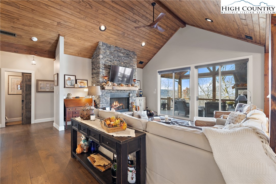 103 Wintergreen Way Road Beech Mountain, NC 28604 - Photo 11 of 50 Gallery Image 11