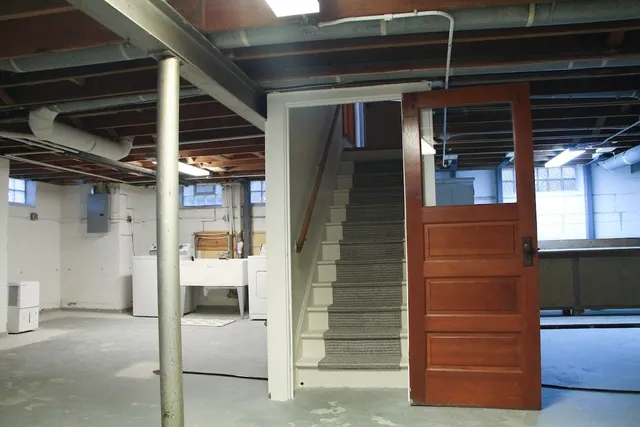 $275,000 | 2870 South 47th Street, Milwaukee, WI 53219