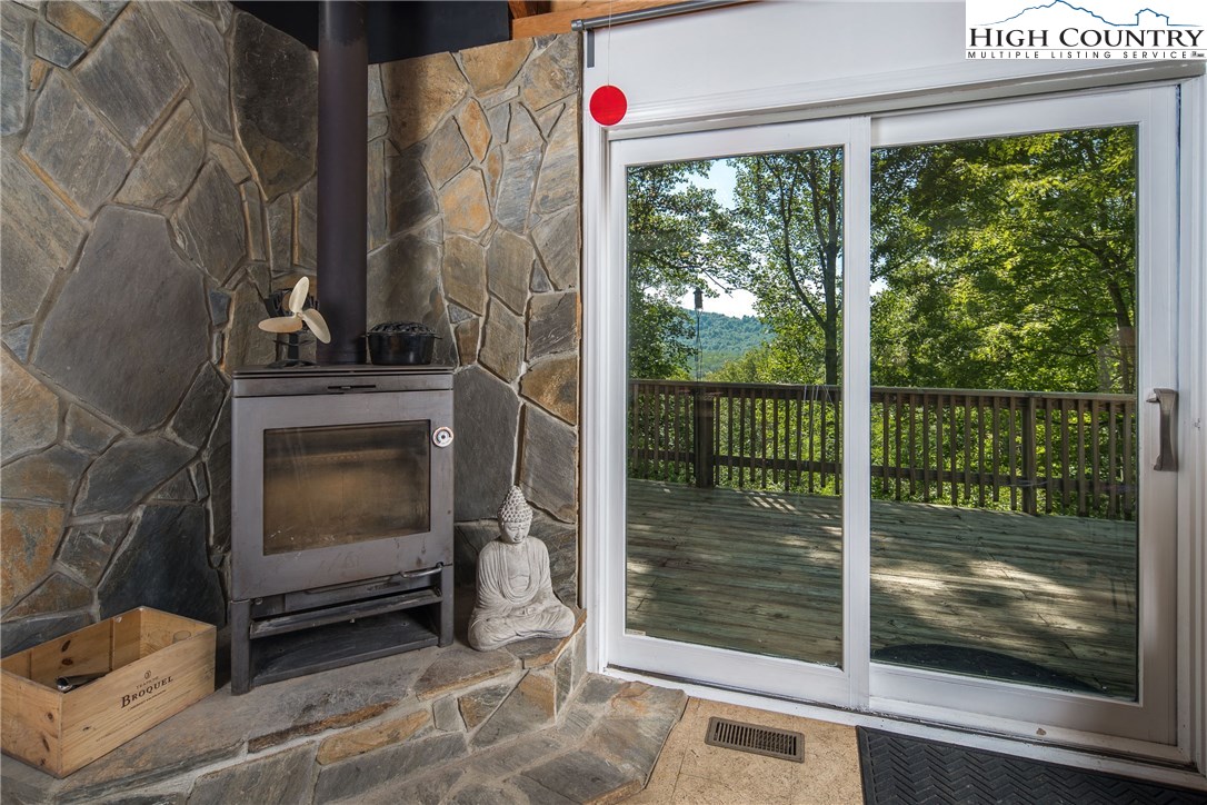 783 Rainbow Mountain Road Boone, NC 28607 - Photo 6 of 36