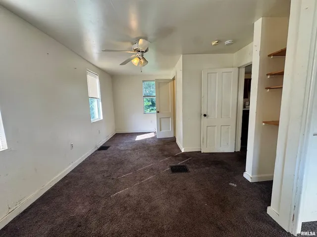 $24,400 | 108 North Fairview Terrace, Jacksonville, IL 62650