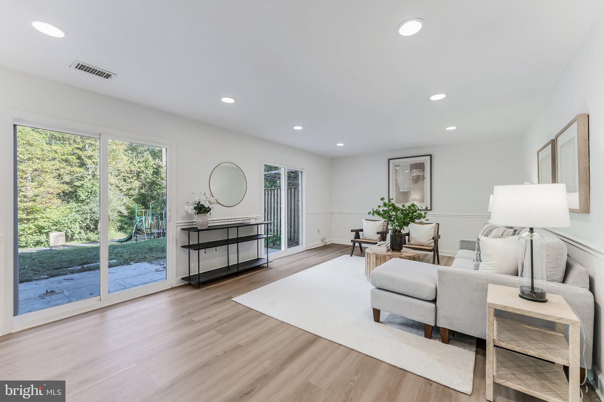 1425 Greenmont Court Reston, VA 20190 - Photo 33 of 41 Gallery Image 33