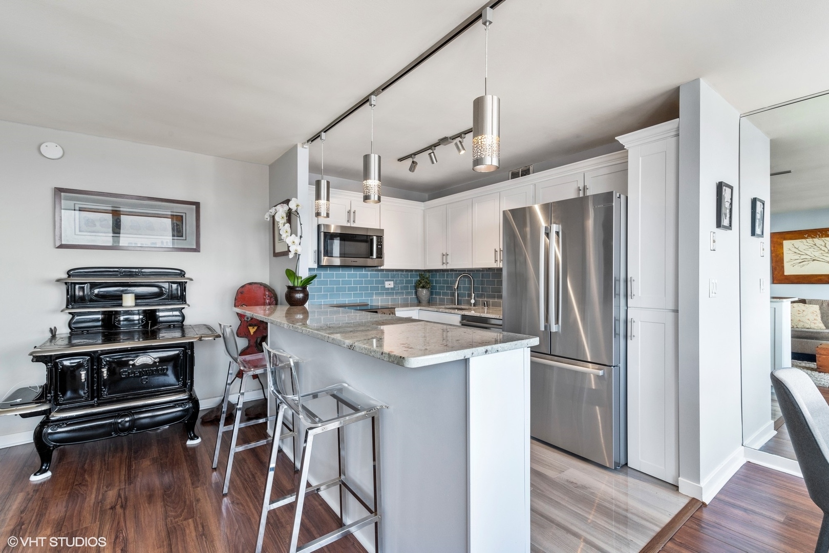 655 West Irving Park Road, Unit 3615 Chicago, IL 60613 - Photo 4 of 20