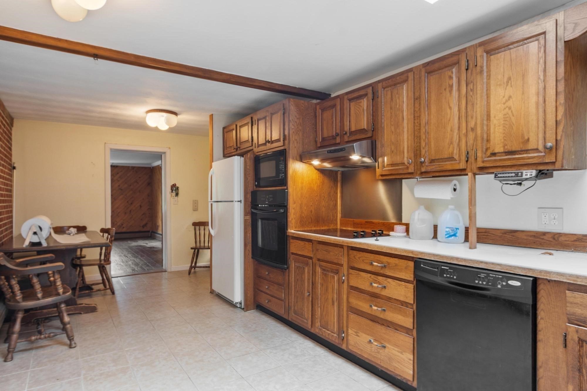 4 Algonquin Road Chelmsford, MA 01824 - Photo 17 of 31 Gallery Image 17