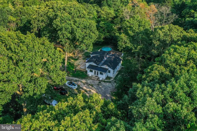 $599,000 | 572 Zoe Road, Sicklerville, NJ 08081