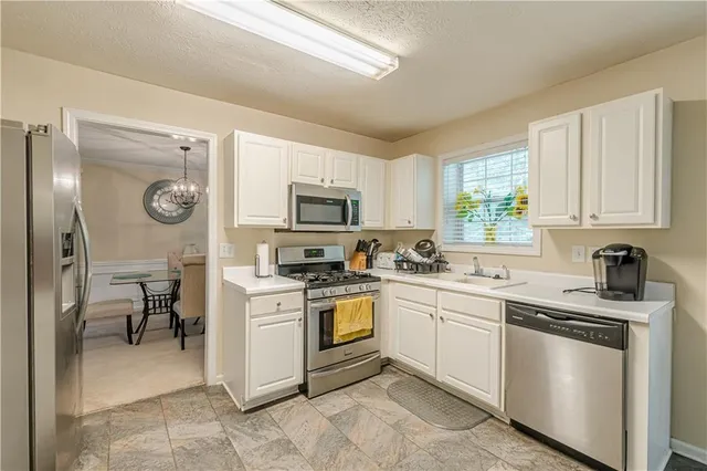 $335,000 | 104 Riverside Close, Stockbridge, GA 30281