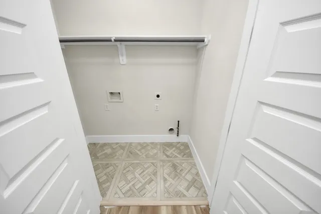 a view of walk in closet