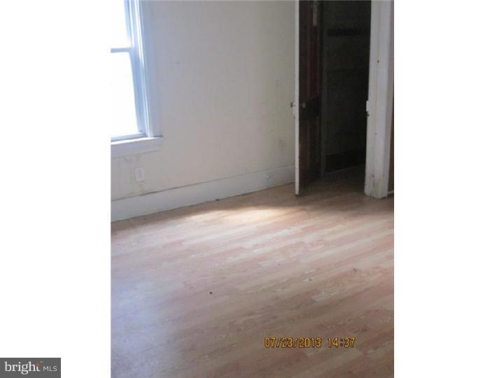608 Bridgeboro Street Riverside, NJ 08075 - Photo 6 of 20