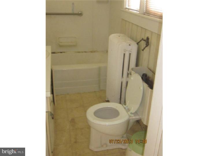 608 Bridgeboro Street Riverside, NJ 08075 - Photo 7 of 20