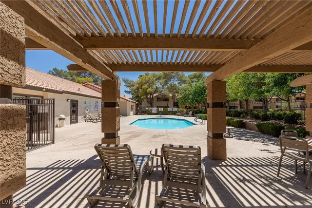 $199,999 | 2451 North Rainbow Boulevard, Unit 1116, Las Vegas, NV 89108